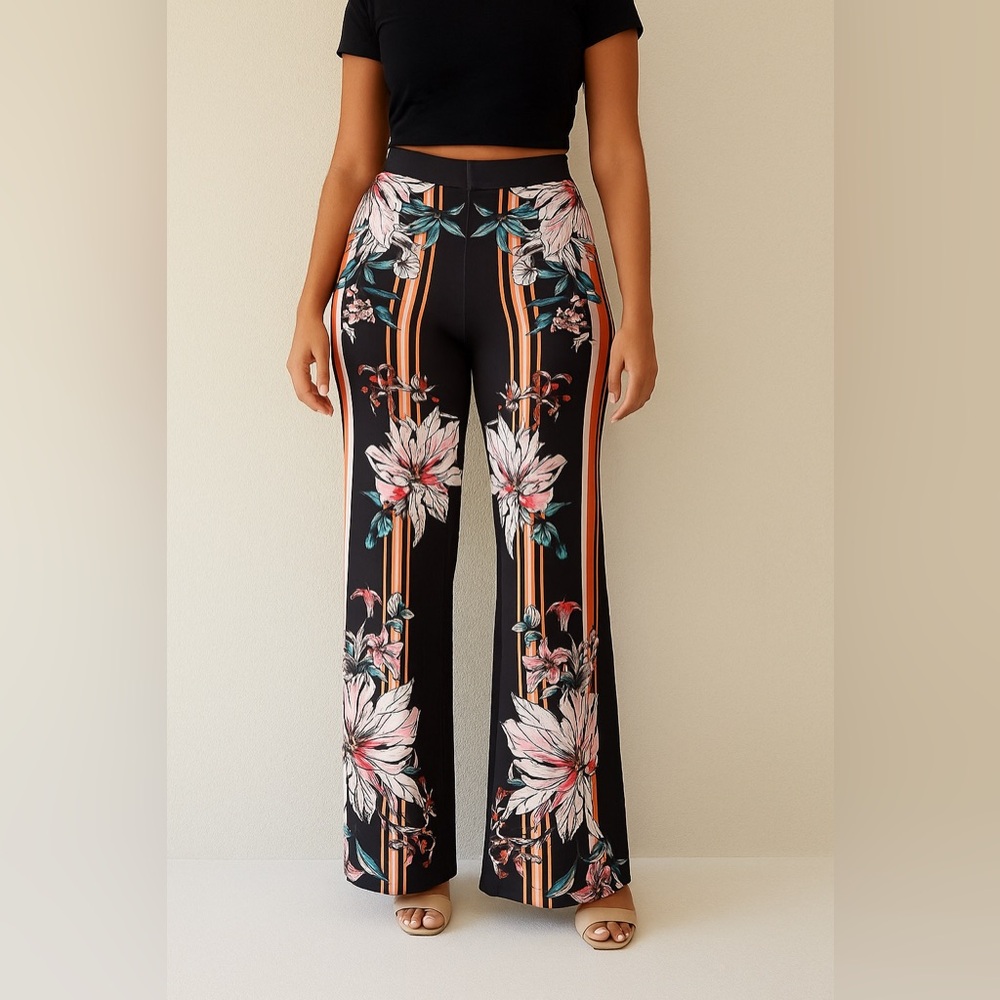 Akira Women’s Wide Leg Pants Size L